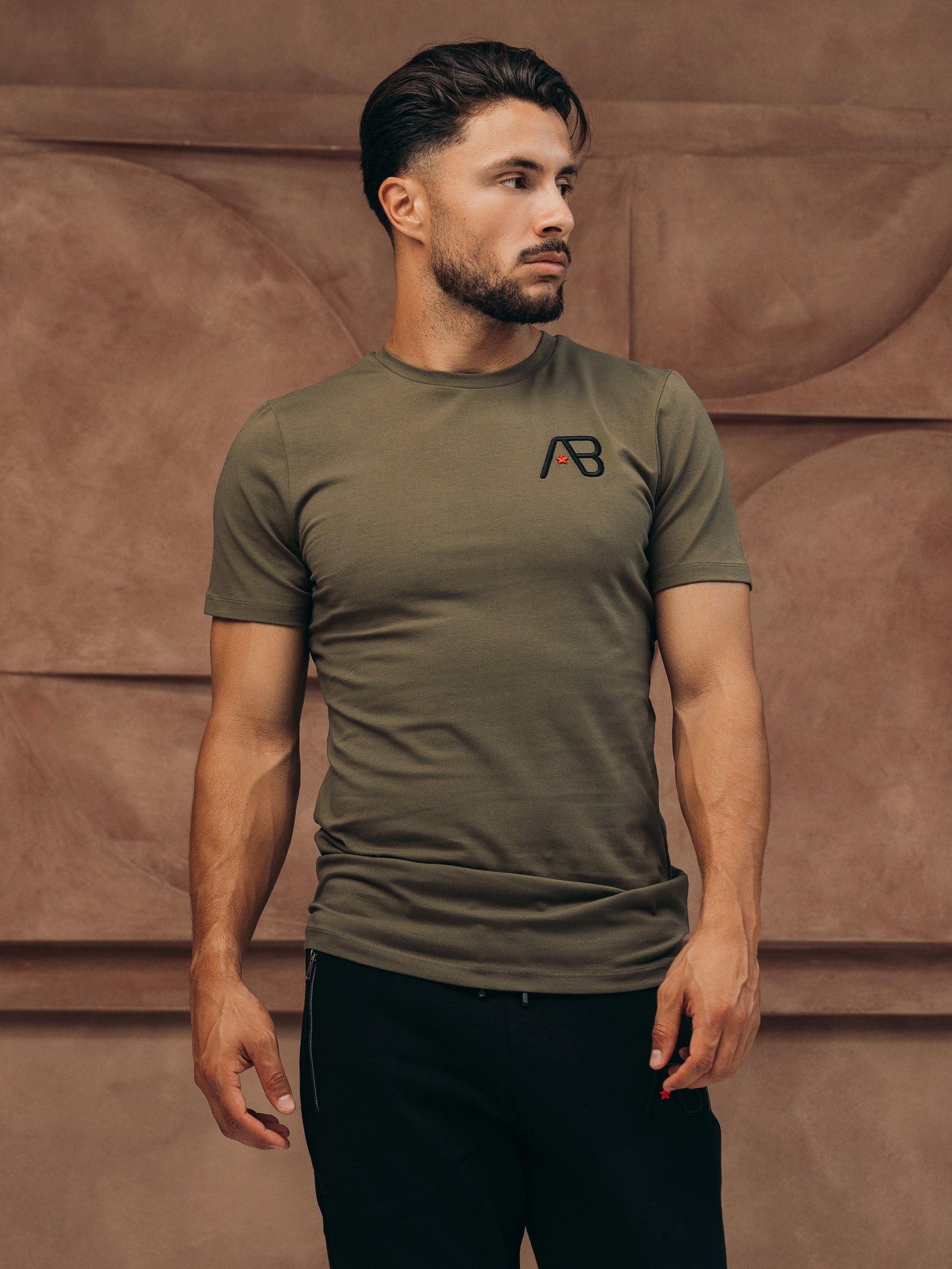 Essential Tee | Olive Night